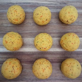 Rezept Kürbisknödel aus dem Backofen auf Kürbisquark lowcarb glutenfrei