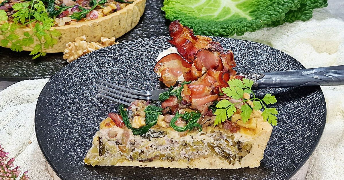 Wirsing Ricotta Quiche mit Speck und Walnüssen low-carb keto glutenfrei ... Wirsing Ricotta Quiche mit Speck und Walnüssen low-carb keto glutenfrei ...