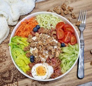Rezept pikantes spicy Speck Müsli low-carb keto glutenfrei