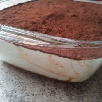 und mindestens 2 Stunden (besser über Nacht) kaltstellen.