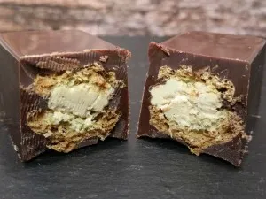 Schokoriegel Eclair mit Haselnusscreme