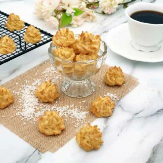 069-01_Weihnachtszauber-KOKOSMAKRONEN-lowcarb-glutenfreie-kekse-Plaetzchen-keto-sojafrei