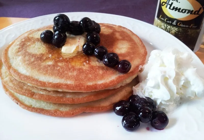KUCHENZAUBER Classic - Backmischung für Kuchen, Muffins, Pfannkuchen und mehr - low-carb, glutenfrei, sojafrei, keto Kuchenmix