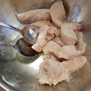 REZEPT-Chicken-Nuggets-low-carb-glutenfrei-im-Backteig