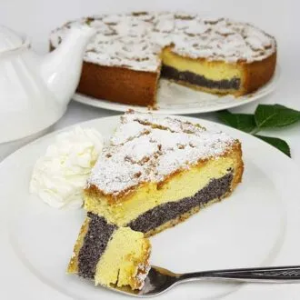 Rezept-Gedeckter-Mohn-Käsekuchen-mit-keksigem-Butter-Mandel-Mürbeteig-low-carb-glutenfrei-zuckerfrei
