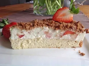 Rezept Joghurt Quark Torte mit Erdbeeren lowcarb glutenfrei