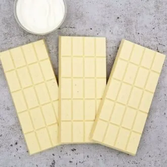 CHOKETO Low Carb & Keto Schokolade WEISSE JOGHURT-QUARK PUR – 3 Tafeln – handgemacht