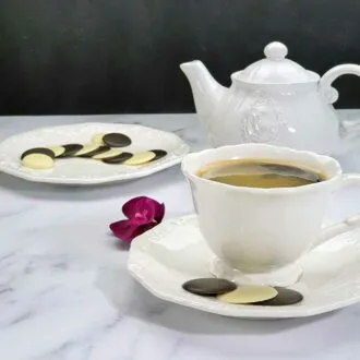 CHOKETO Taler zum Naschen SCHWARZE UND WEISSE SAHNE - low carb & keto Schokolade - handgemacht - Schokoladenchips Snack zuckerfrei