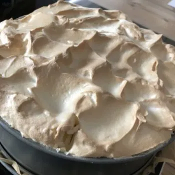Rezept Rhabarber-Käsekuchen mit Baiserhaube lowcarb glutenfrei