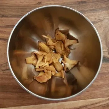 Rezept Tomaten Pfifferling Eierschwammerl Canapé lowcarb glutenfrei keto kalorienarm