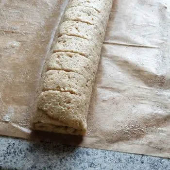 Zimtschnecken-low-carb-Zubereitung-glutenfrei-keto-zuckerfrei-Rezept