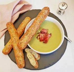 Rezept Zucchini Karotten Mandelstangen mit Zucchinicreme lowcarb keto