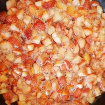 Rezept Erdbeercreme für Torten, Desserts, Eis, Fluff lowcarb glutenfrei