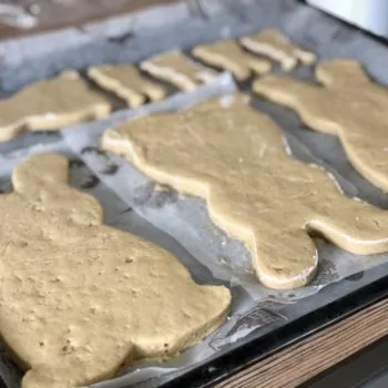 Rezept Osterhasen aus Mandelteig low carb glutenfrei keto