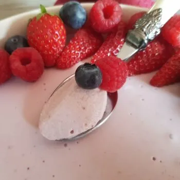 Rezept Beeren Quark Kollagenmousse lowcarb glutenfrei