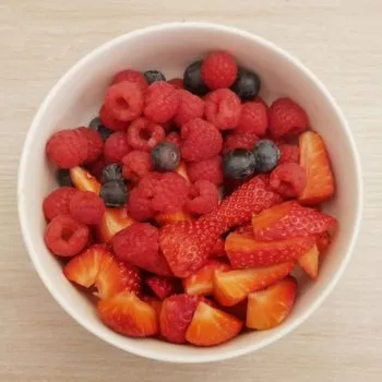 Rezept Beeren Quark Kollagenmousse lowcarb glutenfrei