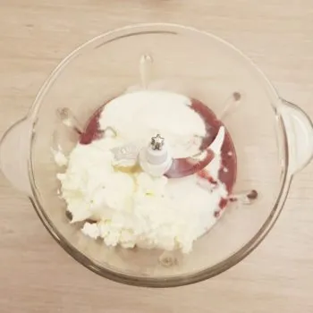 Rezept Beeren Quark Kollagenmousse lowcarb glutenfrei