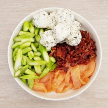 Spargel Tomaten Lachs Schafkäsebrot lowcarb glutenfrei