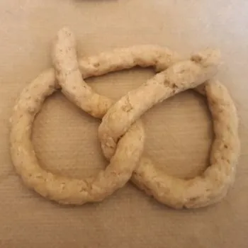 Rezept Laugen Brezen lowcarb glutenfrei keto