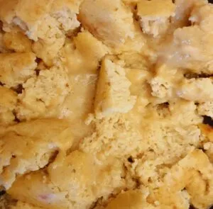 Rezept Rahm Käse Schmarrn mit Gartenkräuterjoghurt und Räucherlachs lowcarb keto glutenfrei