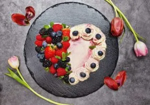 Rezept Vanille Beeren Herztorte lowcarb glutenfrei