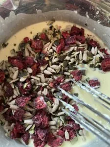 Rezept Quark-Schokoladenriegel mit Früchten und Saaten lowcarb keto