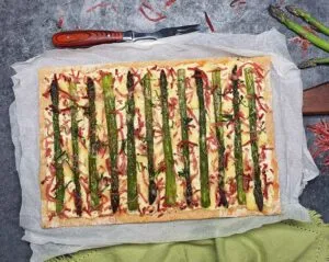 Rezept Spargel Speck Flammkuchen lowcarb keto glutenfrei