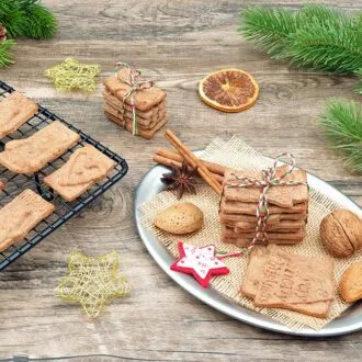 070_Plaetzchenzauber-Spekulatius-low-carb-glutenfrei-keto-backen-Weihnachten