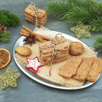 070_Plaetzchenzauber-Spekulatius-low-carb-glutenfrei-keto-backen-Weihnachten