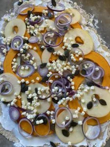 Rezept Kürbis Apfel Flammkuchen lowcarb keto glutenfrei