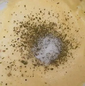 Rezept Kräuter Biskuit Schöberl als Suppeneinlage lowcarb keto glutenfrei