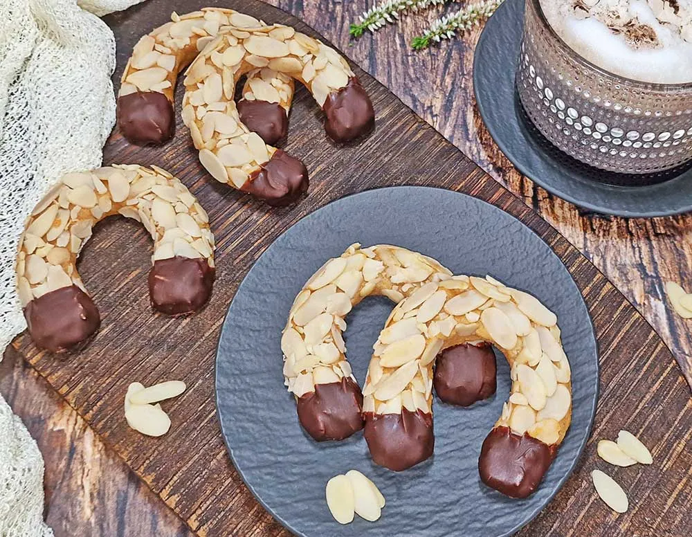 Rezept Mandelhörnchen low-carb keto glutenfrei