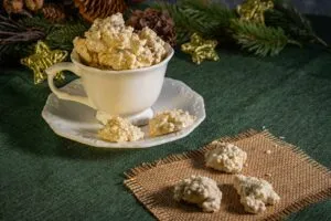 Rezept weiße Schoko Crossies mit Schokoladenzauber low carb keto glutenfrei ohne Zuckerzusatz