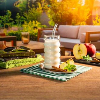 Protein APFEL-ZIMT MILCHSHAKE Proteinshake Ketoshake Proteinpulver - fertiges Getränk