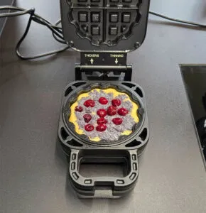 Mohnfix mit Milch verrühren und ca. 10 min quellen lassen. Anschließend erneut verrühren